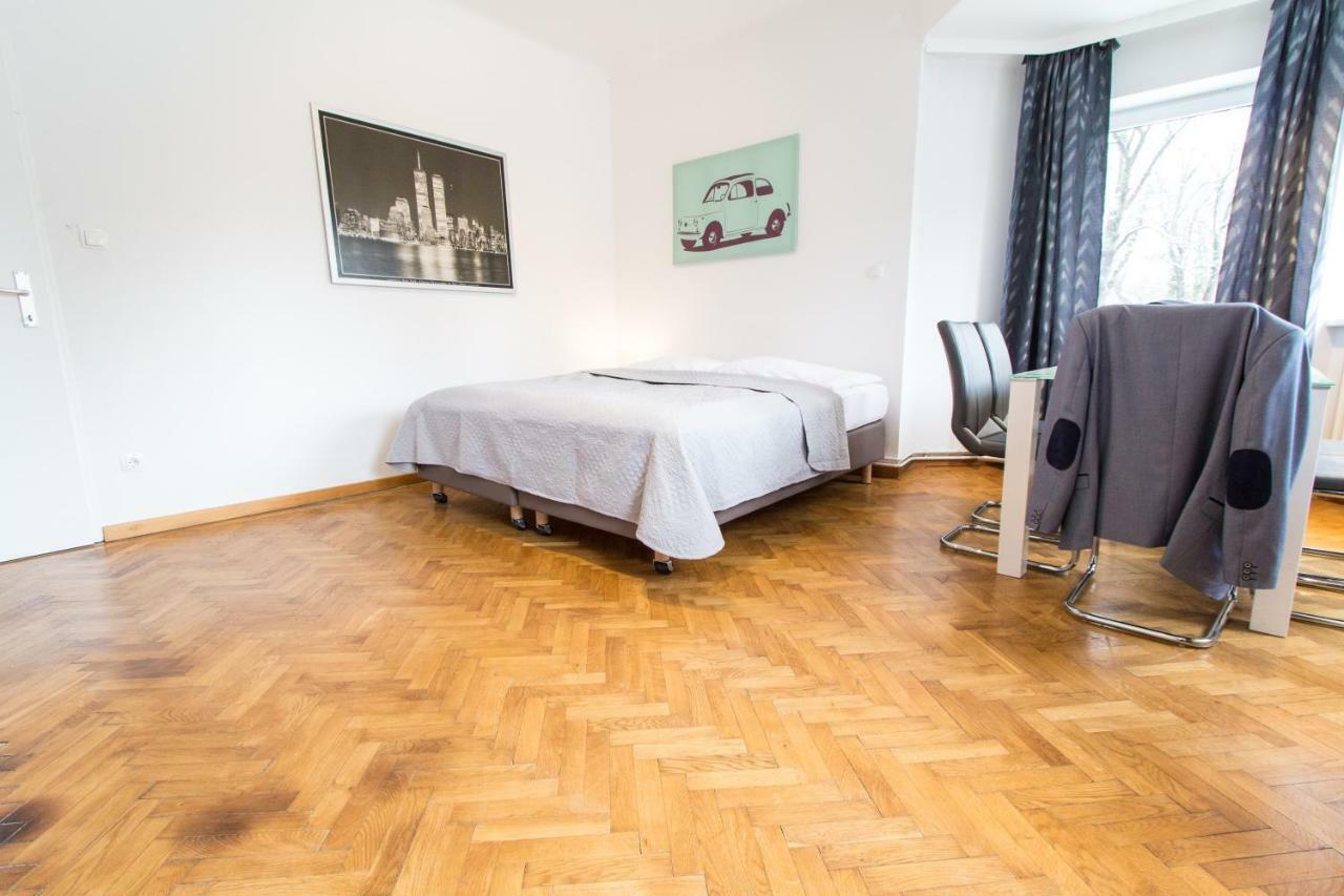 Apartment Veitingergasse Vienna Exterior photo